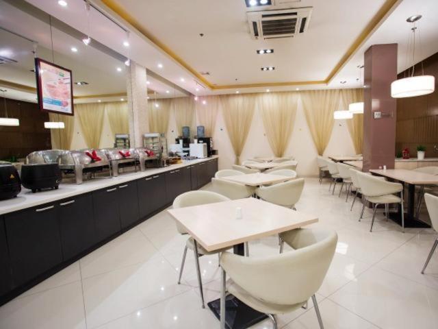 Jingjiang Inn Shanghai Jiading Chengzhong Road Zewnętrze zdjęcie