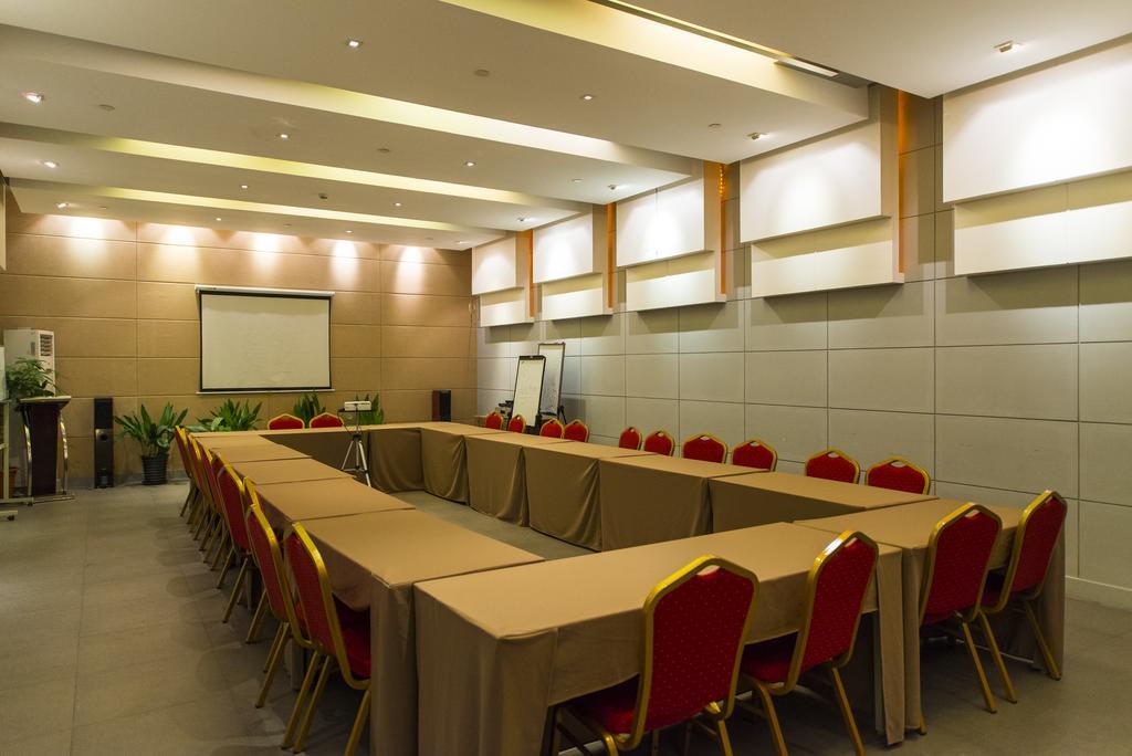 Jingjiang Inn Shanghai Jiading Chengzhong Road Zewnętrze zdjęcie